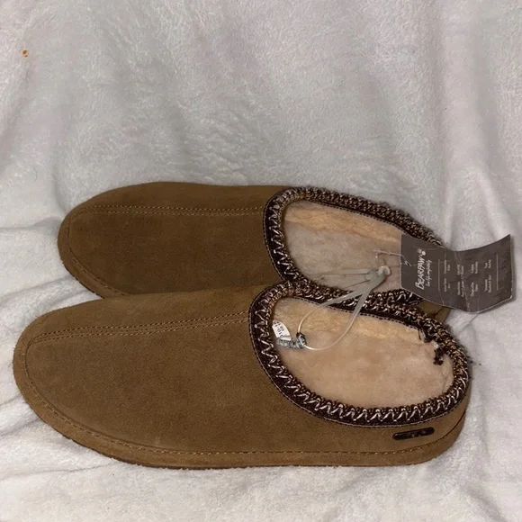 BearPaw Tan Moccasin Slippers with Plush Lining - Picture 2 of 4